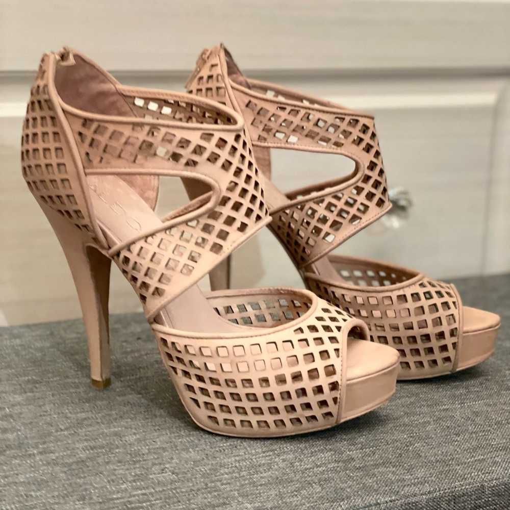 Aldo platform bottom cutout leather heels. Size 7